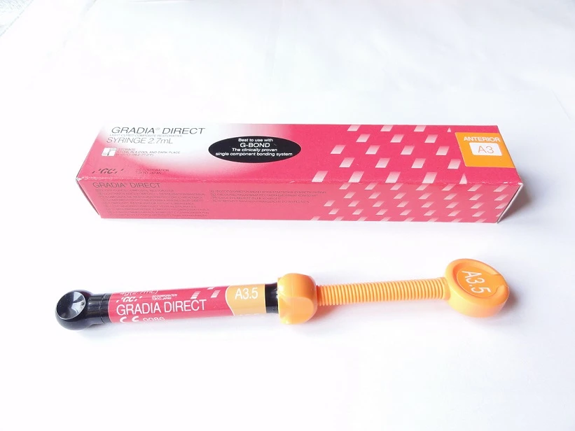 Gradia Direct XBW strzykawka 2.7ml 4g